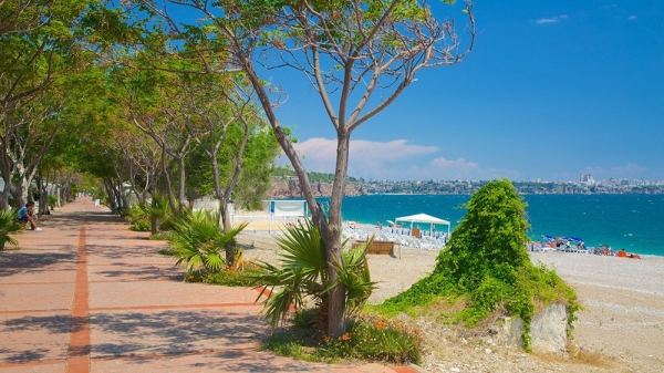 Топ пляжей на знаменитом курорте Анталия